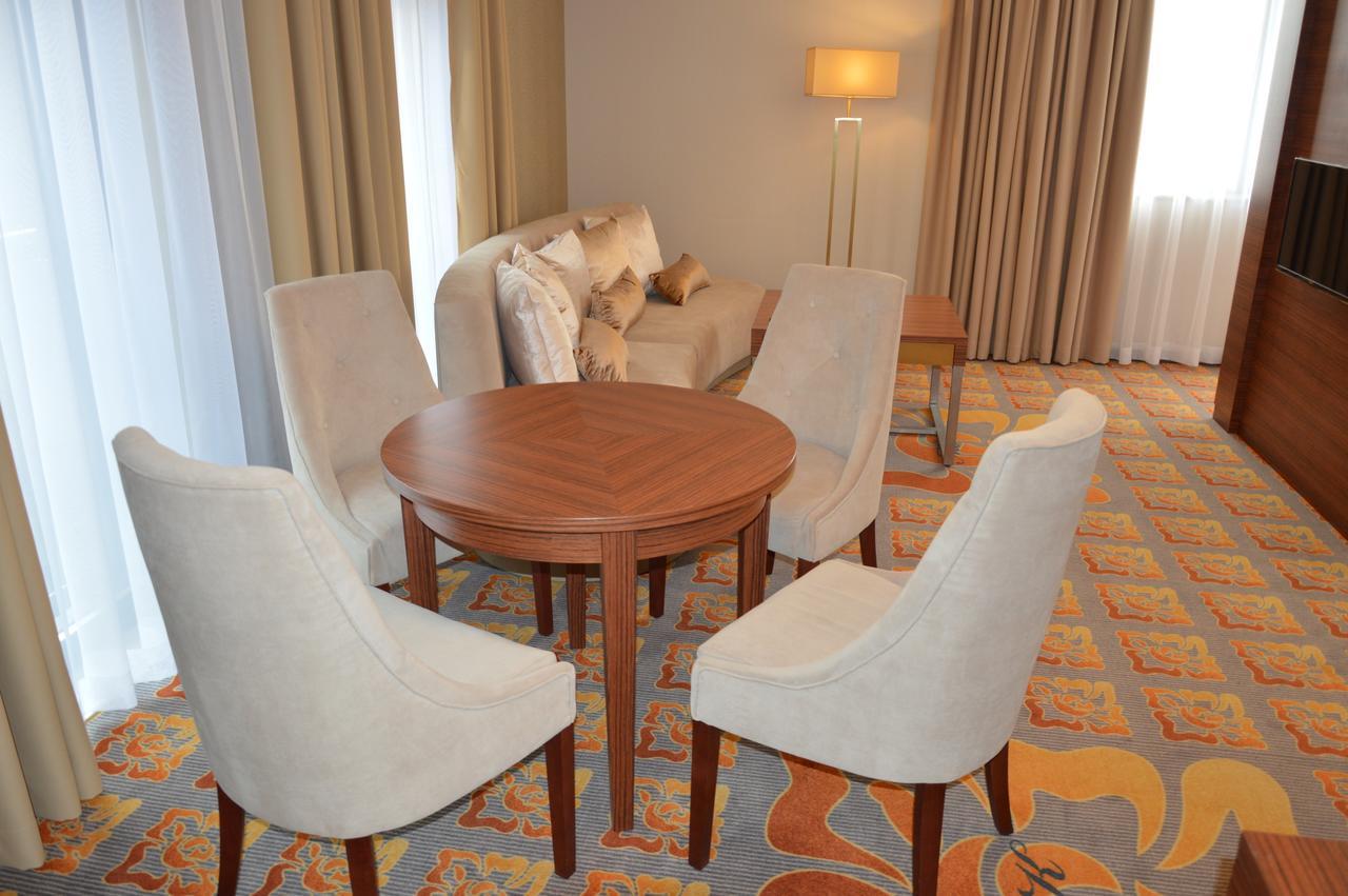 Hotel Via Baltica Łomża Extérieur photo